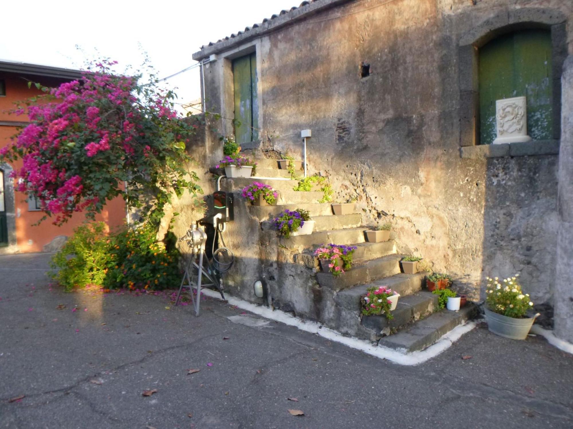 Bed and Breakfast Baglio Delle Rose Giarre Exterior foto